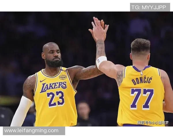 湖人深夜发文，疑似回应转会传闻