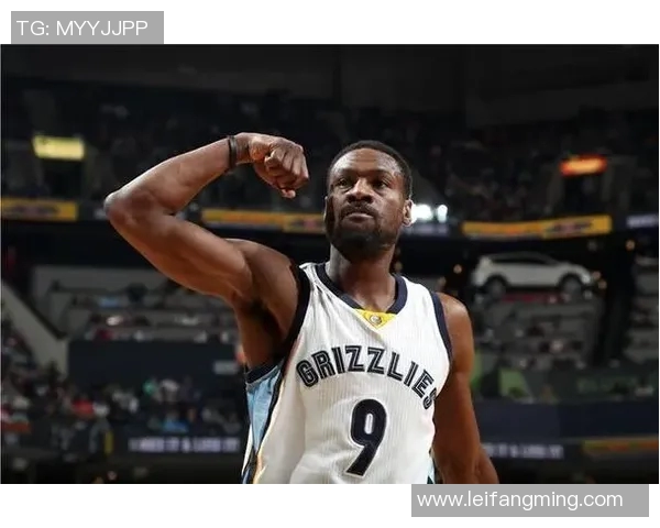 战术革新！新教练如何激活灰熊？