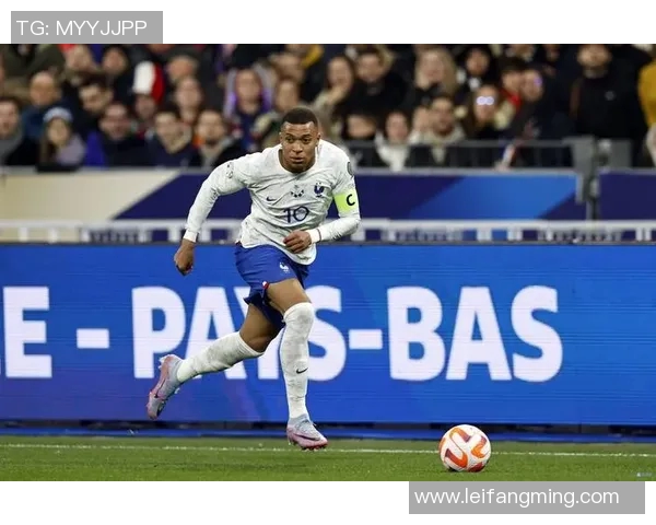 姆巴佩亲承：曾考虑离开球队