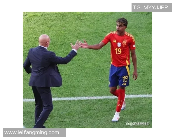 国家队主帅正式下课连续失利成为导火索球队未来走势引发广泛关注 国家队主帅正式下课连续失利成为导火索球队未来走势引发广泛关注